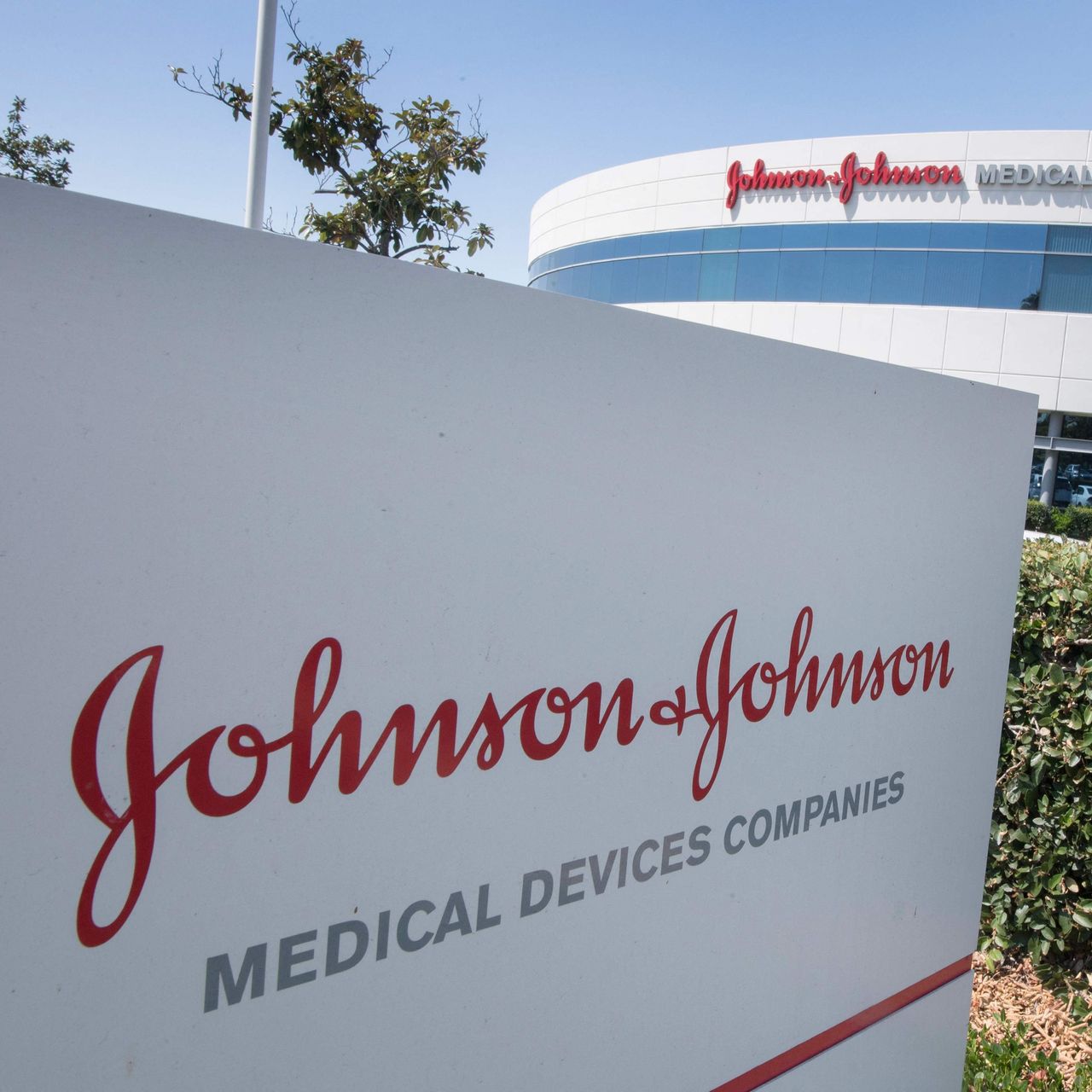 Regulatory Approval Granted for MONARCH Bronchoscopy Platform in China